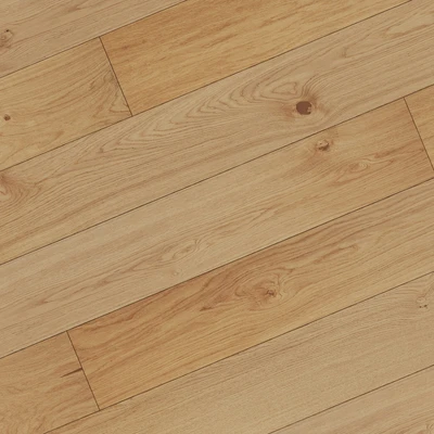 Dřevěná podlaha PURE LESKLÁ Rustic – jemný, kartáčovaná, tmelená